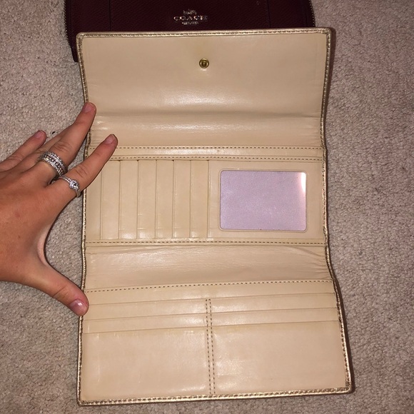 Authentic coach wallets - Picture 3 of 3